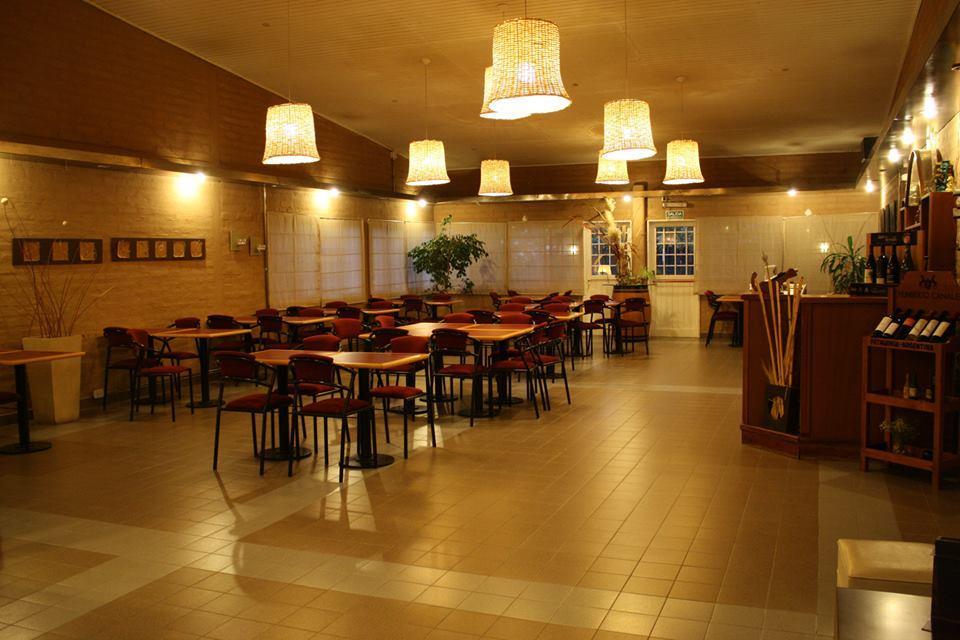 Hotel La Fundacion General Roca Esterno foto